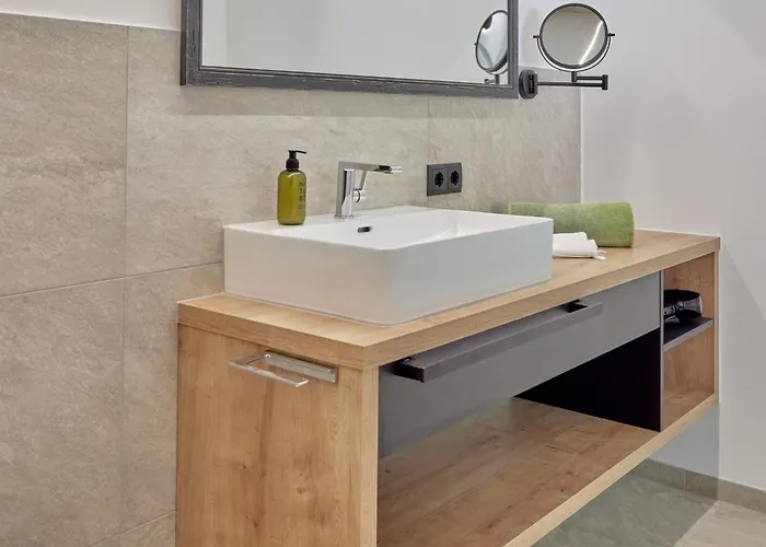 Apartment Berta Am Hannesnhof By Interhome